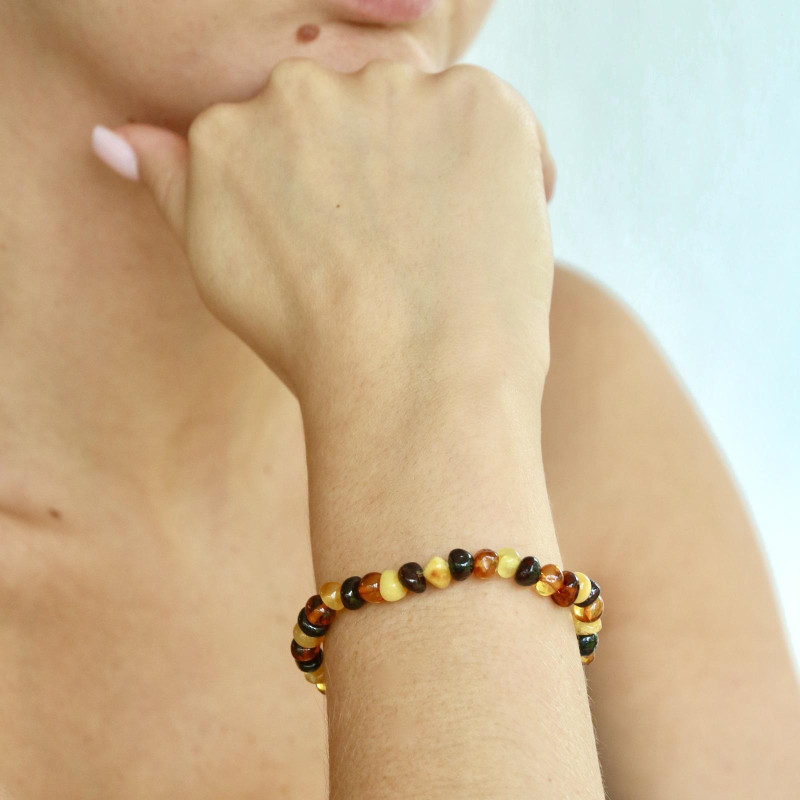 Narukvica s prirodnim raznobojnim Jantarom - Slika 2