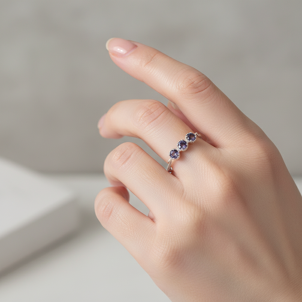 Podesivi prsten s više kamenja s plavim Jolitom - Slika 3